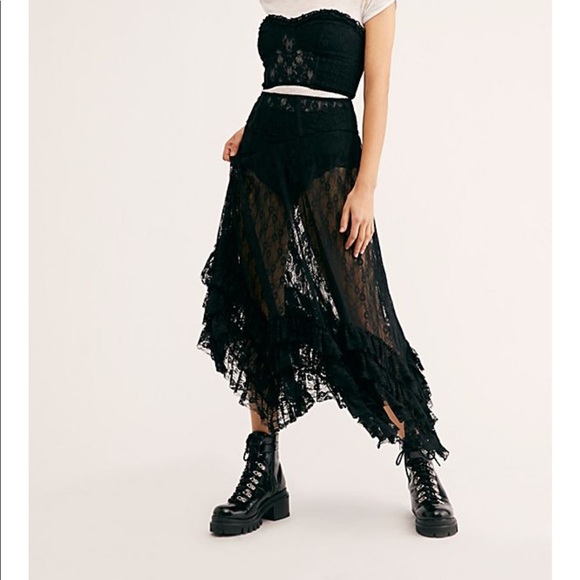 NWT RARE Free People lacy top and skirt set green - Picture 3 of 8